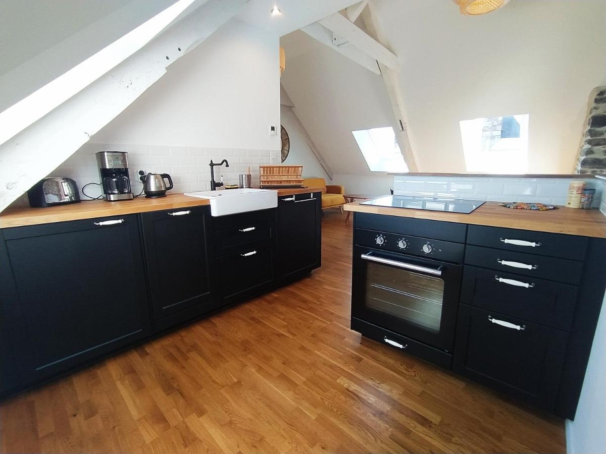 Le Nid - Fougeres Centre Historique Apartment Ngoại thất bức ảnh