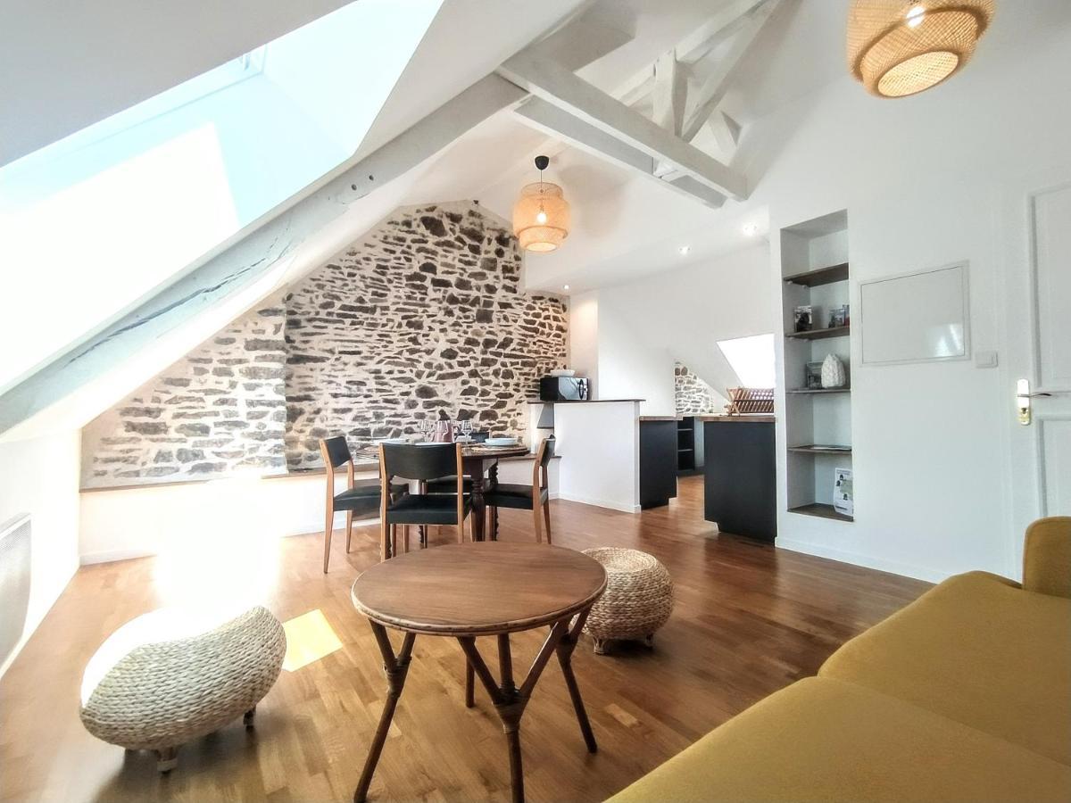 Le Nid - Fougeres Centre Historique Apartment Ngoại thất bức ảnh